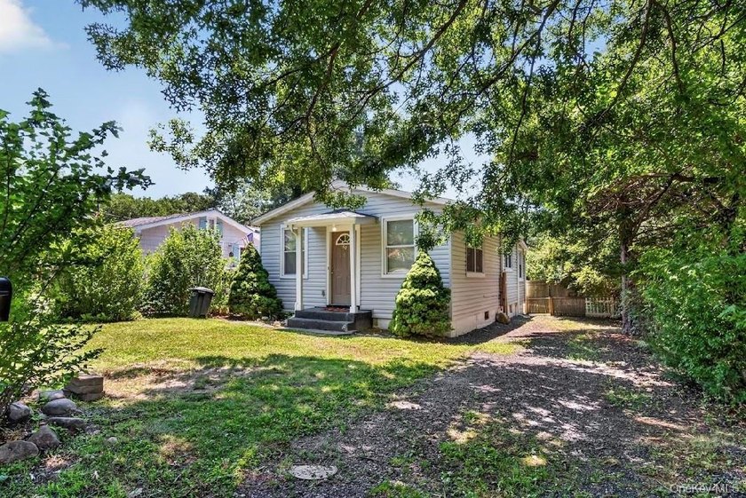 Welcome to 62 Shell Road, a beautifully maintained 2-bedroom - photo 15