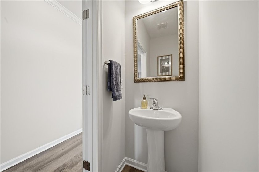 PRICE IMPROVEMENT and $3500 lender-issued closing credit for a - photo 5