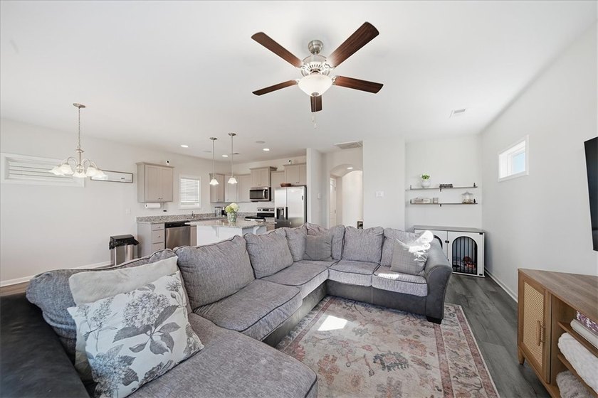PRICE IMPROVEMENT and $3500 lender-issued closing credit for a - photo 10