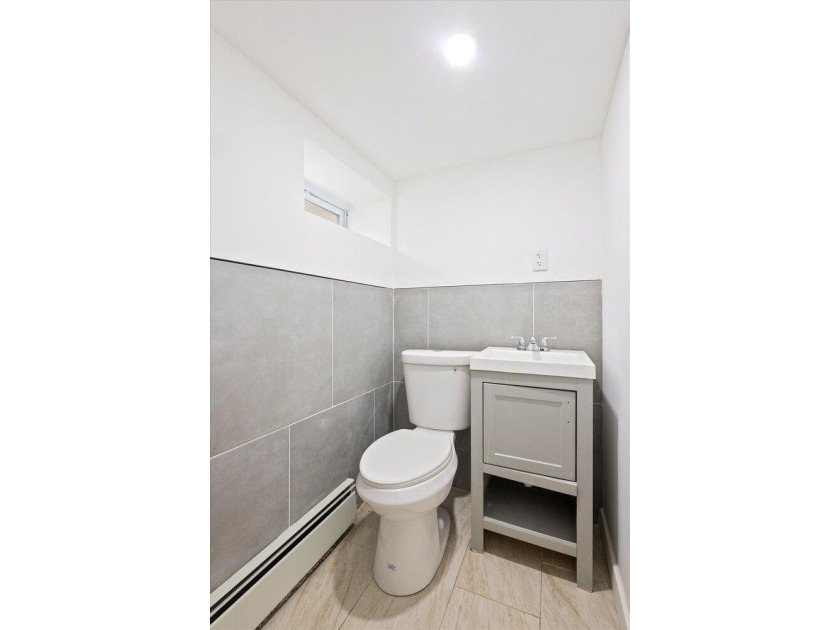 JUST LISTED MOVE-IN READY SUNNY SOUTH-FACING 2-FAMILY TOWNHOUSE - photo 8