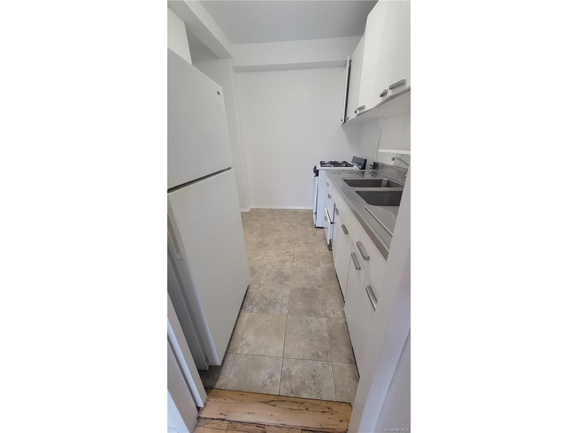 This very specious 2 bedroom apartment has a great view of the - photo 10