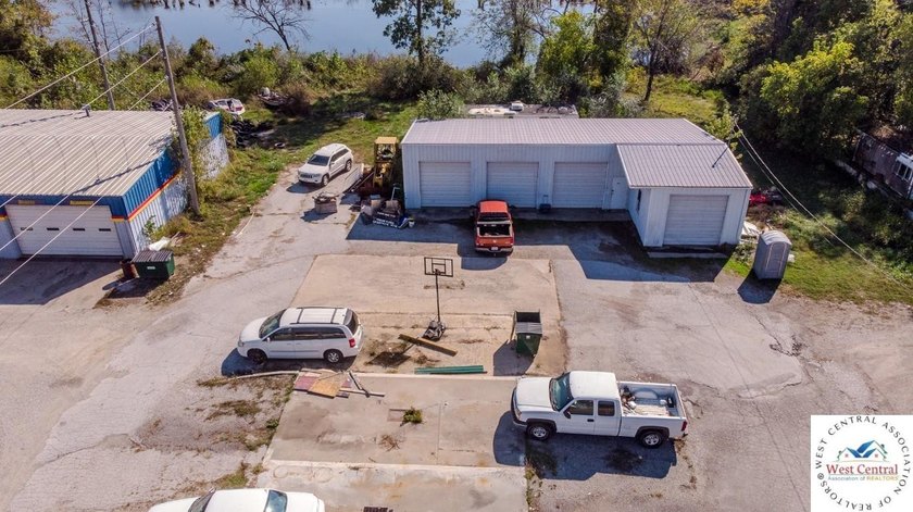 ATTENTION COMMERCIAL INVESTORS!!! Here is a prime opportunity - photo 9