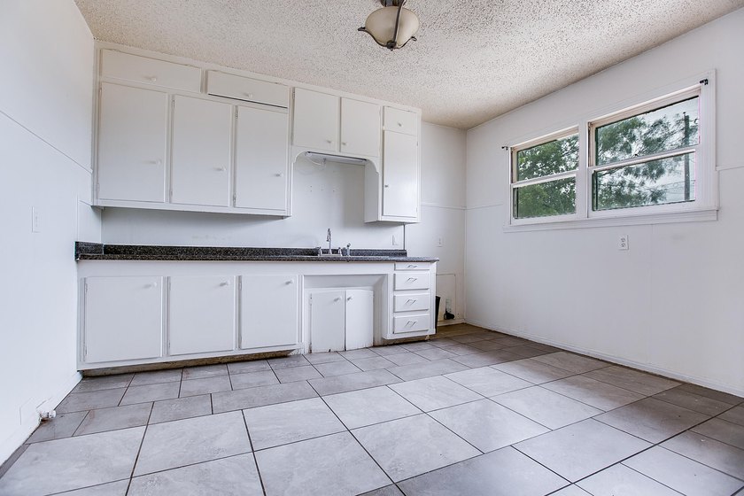 Looking for an investment property? Or maybe you want to - photo 6
