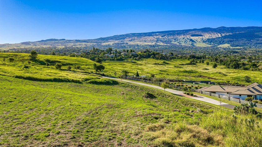 Discover one of Upcountry Maui's most exceptional opportunities - photo 13