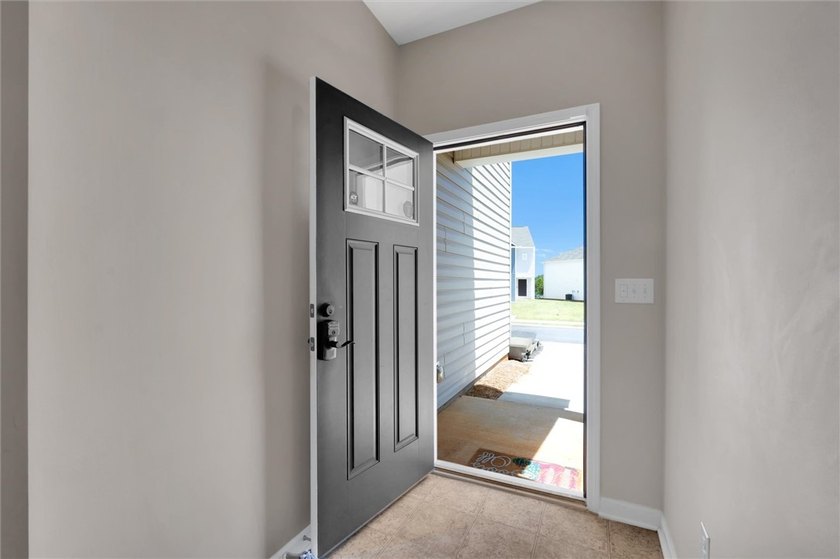 **$5,000 PRICE IMPROVEMENT** Welcome to 132 Adger Road in a - photo 5