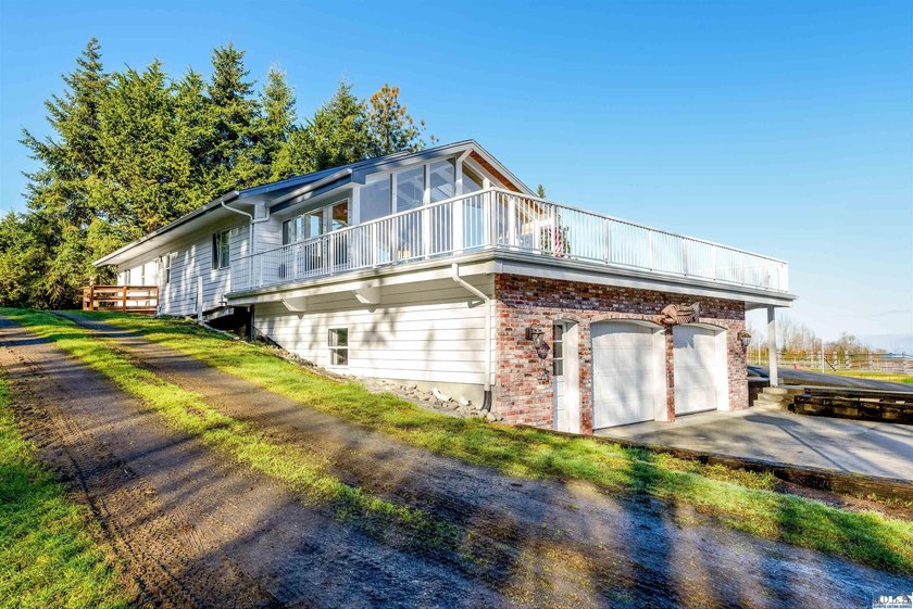 5+ Acre Equestrians Property just minutes from town. The home - photo 31