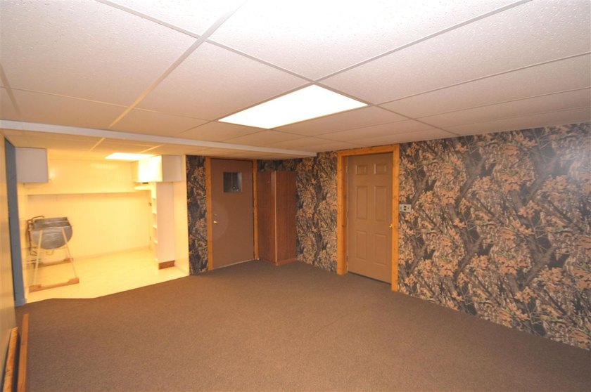Ideally situated between Boyne City and Charlevoix, this - photo 34