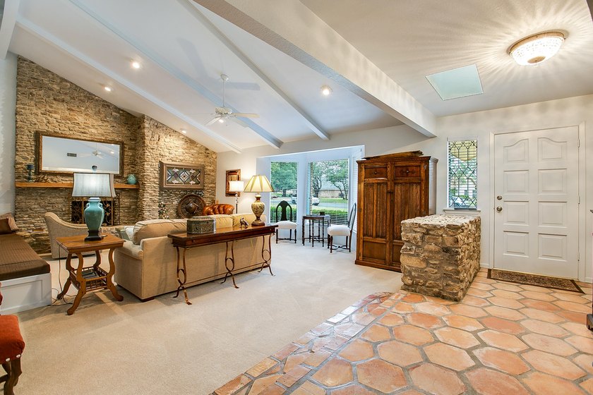 Welcome to 3221 Ridgecrest in the highly desirable Southland - photo 7