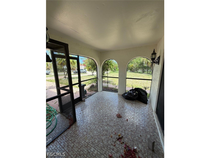 Landscaping fully re-done! Rare opportunity to secure a full - photo 14