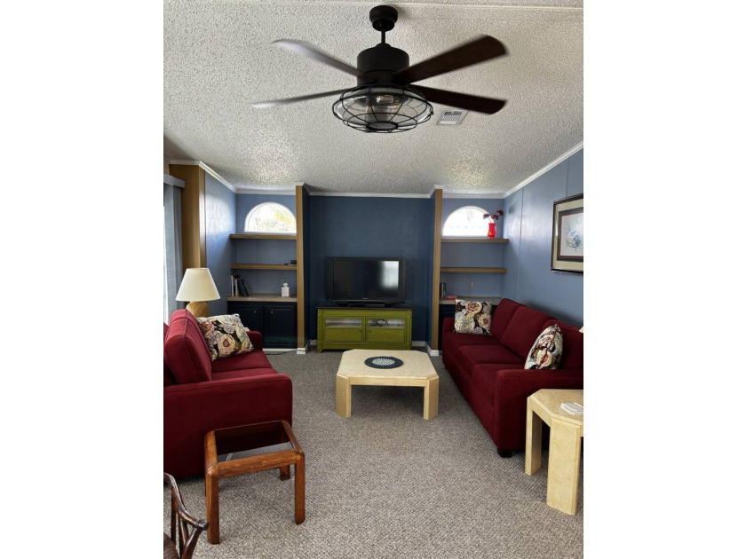 This is an amazing and spacious home located on the lake in - photo 17