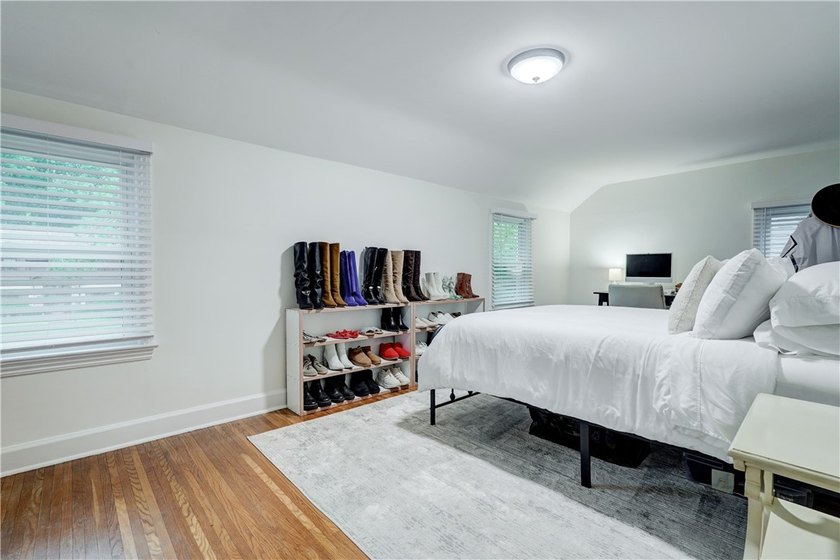 Welcome to 365 Cromwell Drive-where timeless charm meets today's - photo 24