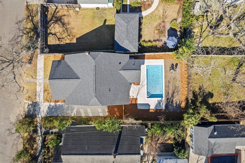A timeless renovation in the North Central neighborhood of the - photo 3
