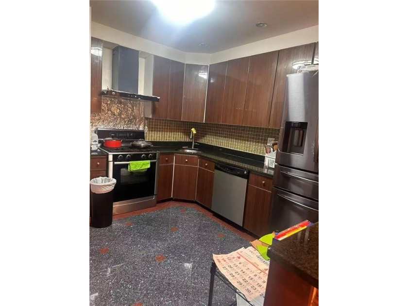 Beautifully renovated brick mixed-use property located in the - photo 5