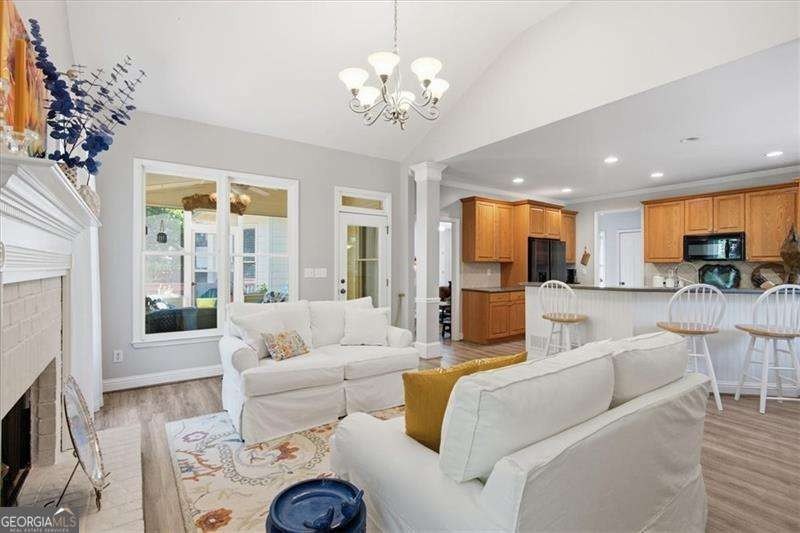 This home checks every box! A stunning home on a quiet - photo 15