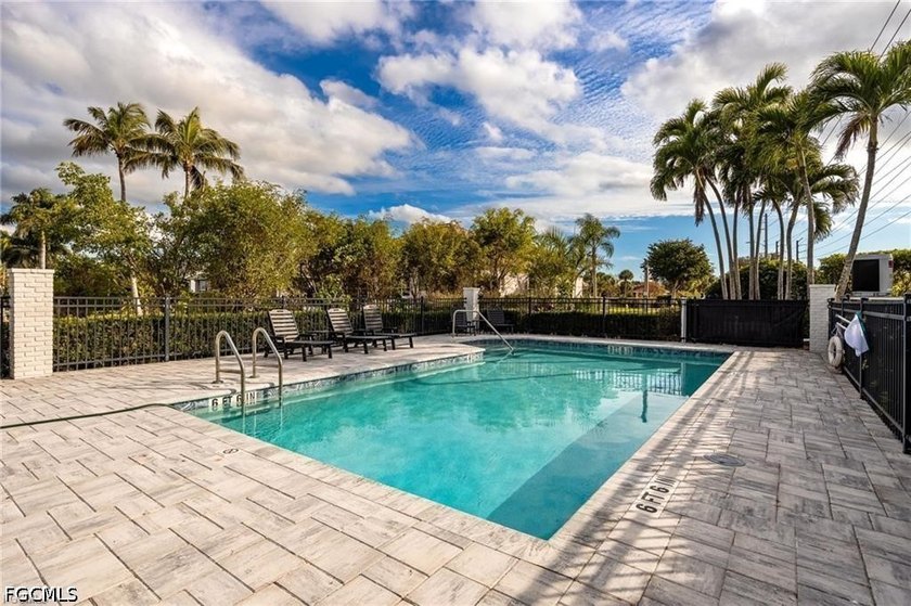 Experience the ultimate Southwest Florida waterfront lifestyle - photo 46