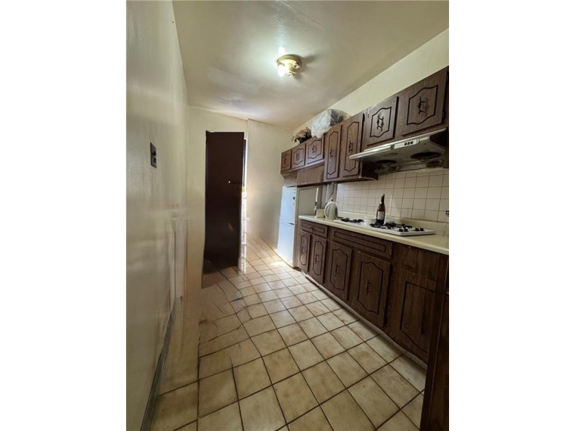 312 Rogers Ave is located in the vibrant Crown Heights - photo 3