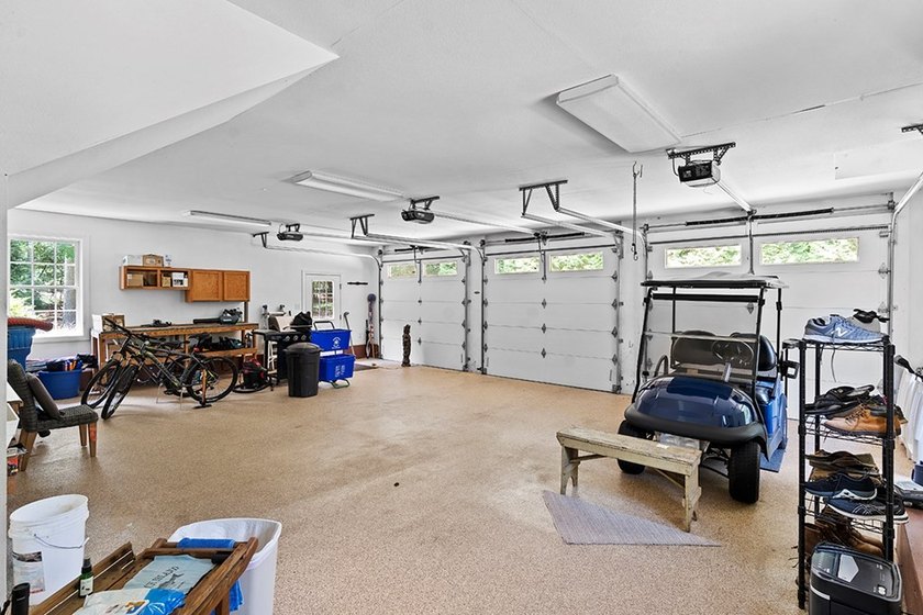 This exquisite Grand Harbor home makes a stunning first - photo 25