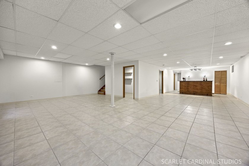 ORIGINAL OWNER RESIDENCE offering exceptional space, thoughtful - photo 26