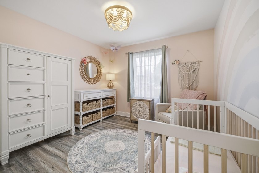 Perfectly positioned a mile from downtown Lake Geneva, this home - photo 12