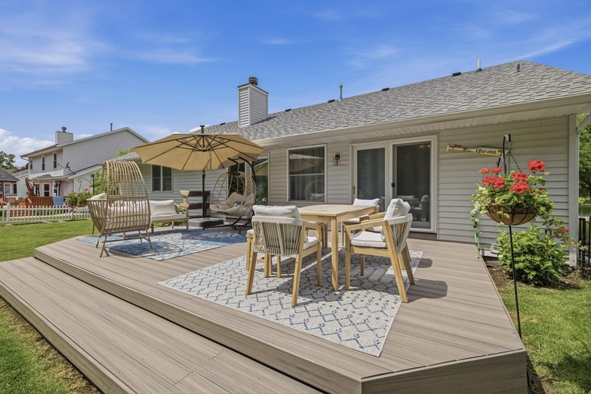 Perfectly positioned a mile from downtown Lake Geneva, this home - photo 23