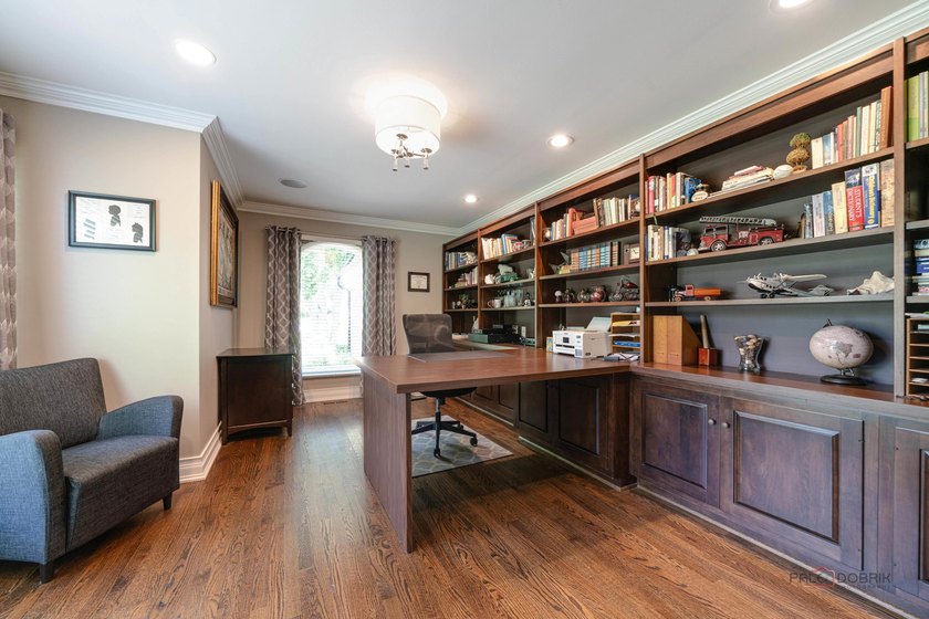This exceptional home blends comfort, elegance, and tranquility - photo 13