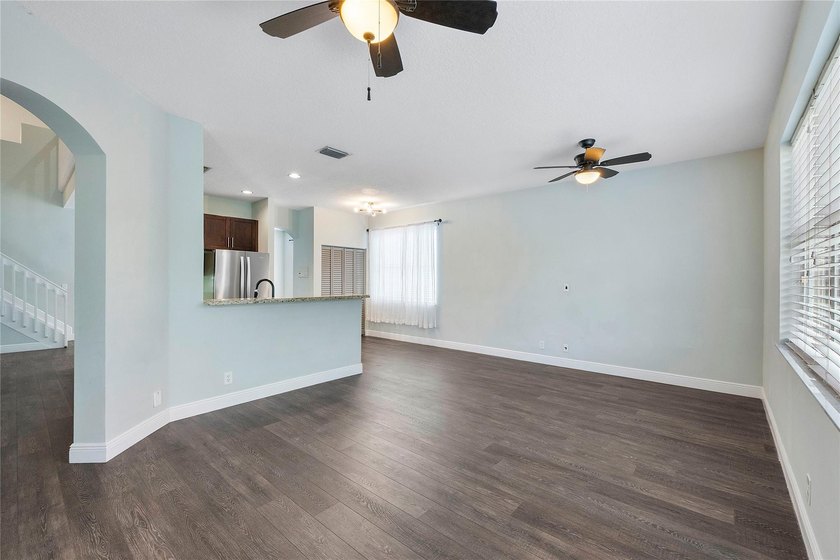 Absolutely stunning 5-bedroom, 3.5-bath home located in The - photo 17