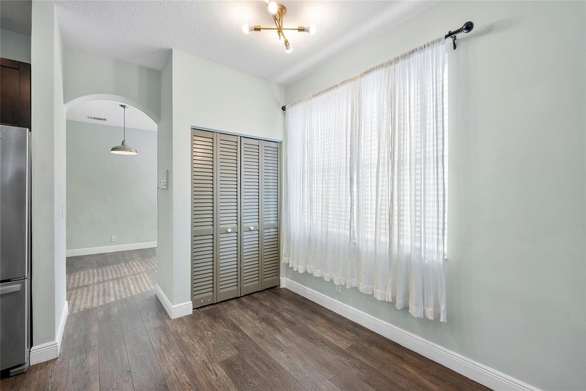 Absolutely stunning 5-bedroom, 3.5-bath home located in The - photo 22