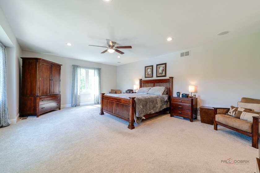 This exceptional home blends comfort, elegance, and tranquility - photo 25