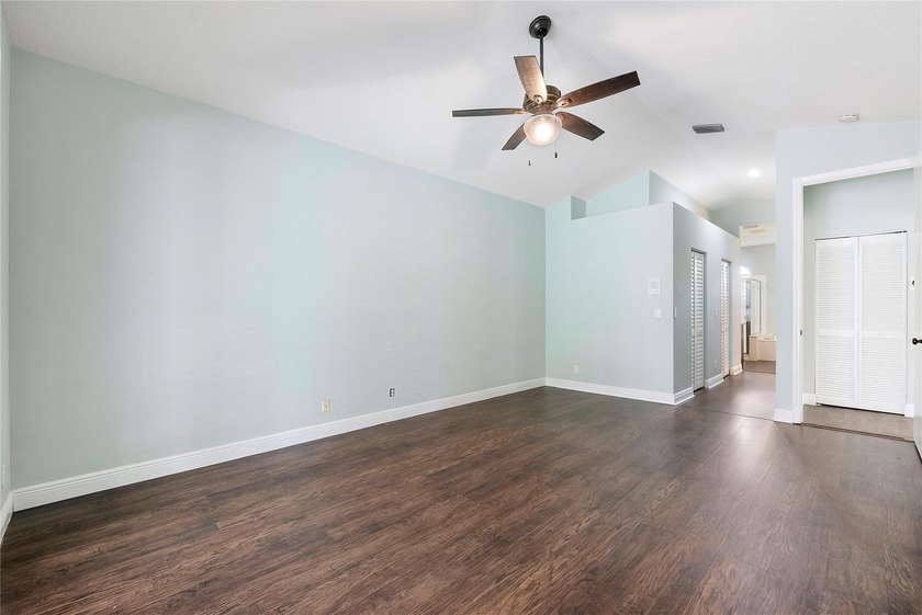 Absolutely stunning 5-bedroom, 3.5-bath home located in The - photo 27