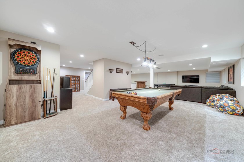 This exceptional home blends comfort, elegance, and tranquility - photo 36