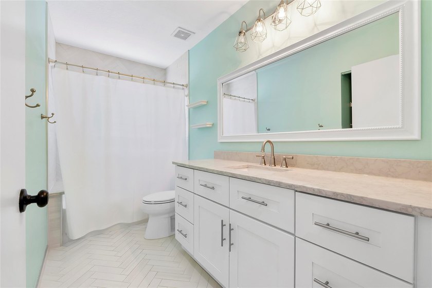 Absolutely stunning 5-bedroom, 3.5-bath home located in The - photo 36