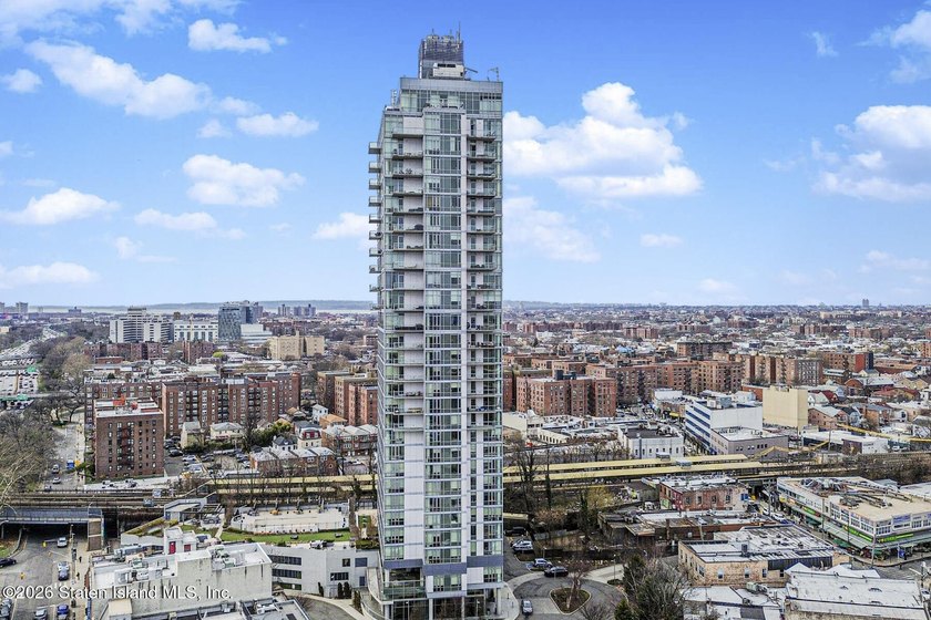 Unit 21B is a one-bedroom, one-bathroom, north-facing unit with - photo 3