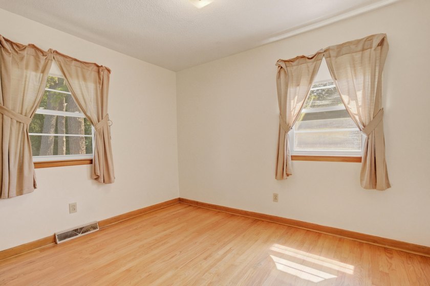 If you are looking for an opportunity to own in Hanahan for - photo 21
