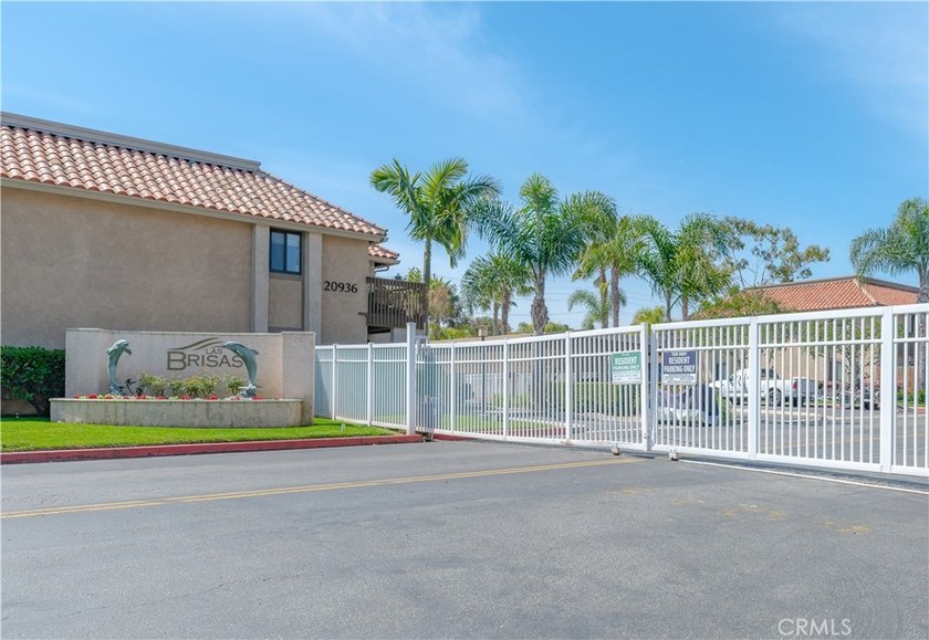 Welcome to your slice of paradise at Las Brisas, nestled in - photo 25