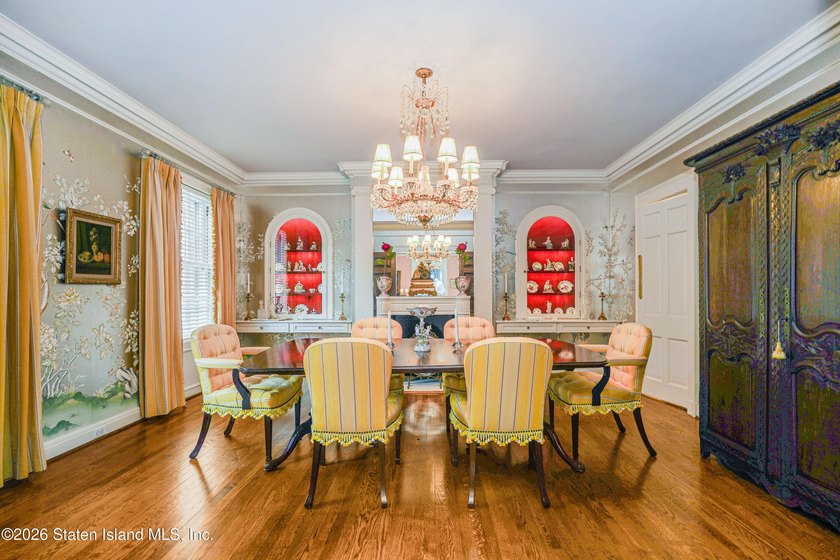 Nestled in prestigious Grymes Hill, this timeless residence is - photo 8