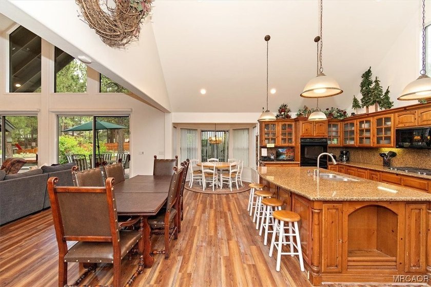 This Winter Park Estate is the home for making beautiful - photo 11