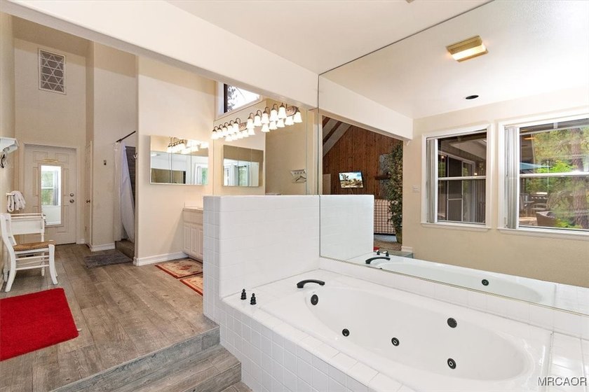 This Winter Park Estate is the home for making beautiful - photo 17