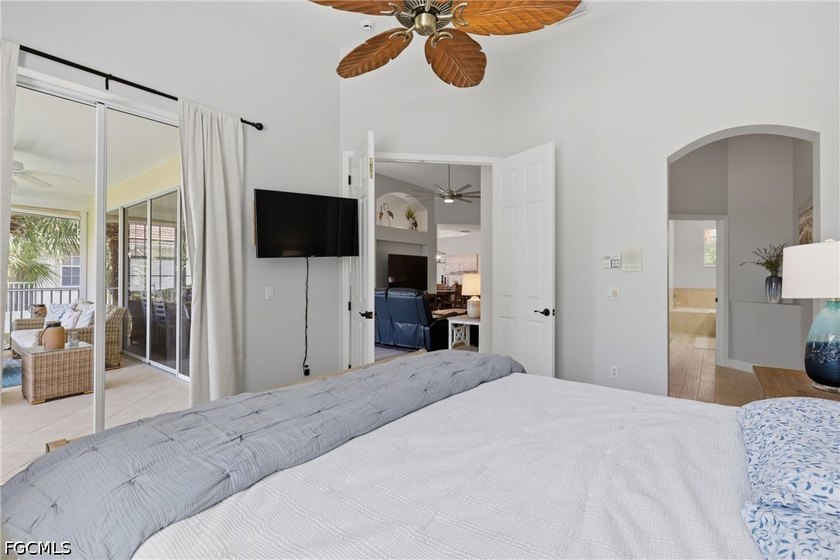 Welcome to this beautiful 3-bedroom, 2-bath residence in the - photo 17
