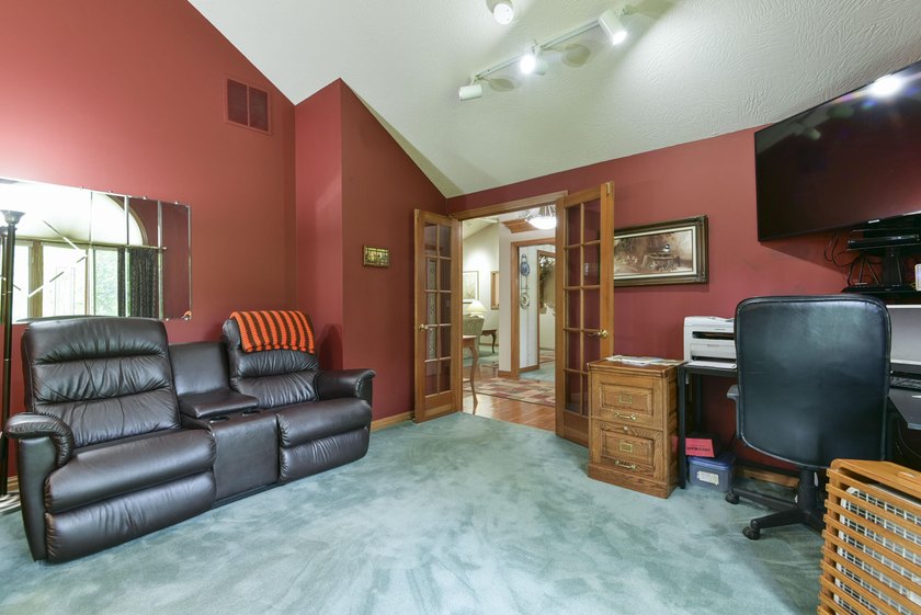 Lake Taneycomo home for sale. Welcome to 130 Misty Mountain in - photo 50