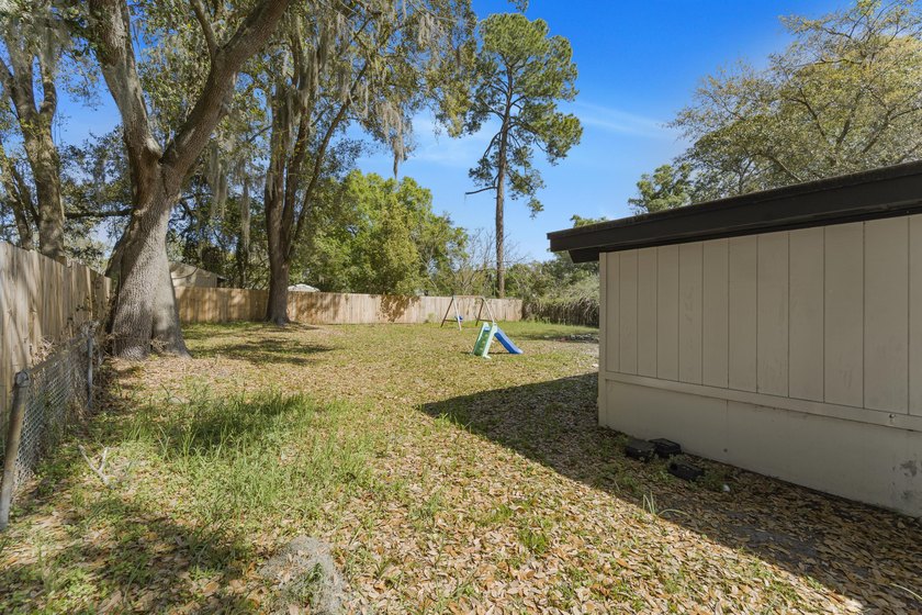 Fully renovated concrete block home in the desirable Mandarin - photo 3