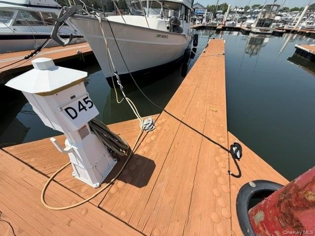 Attention all boaters! Rare opportunity to own a private boat - photo 4