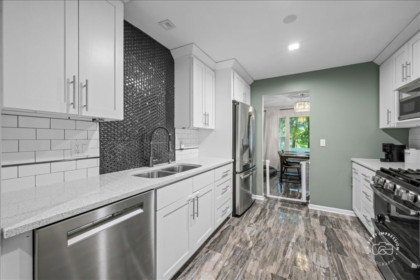 Rare opportunity to own a move-in-ready condo with DuPage River - photo 8