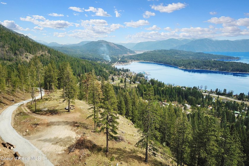 Last lot available!! ABOVE IT ALL! This absolutely stunning - photo 13