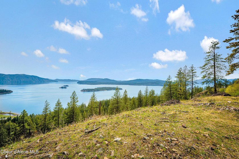 Last lot available!! ABOVE IT ALL! This absolutely stunning - photo 16