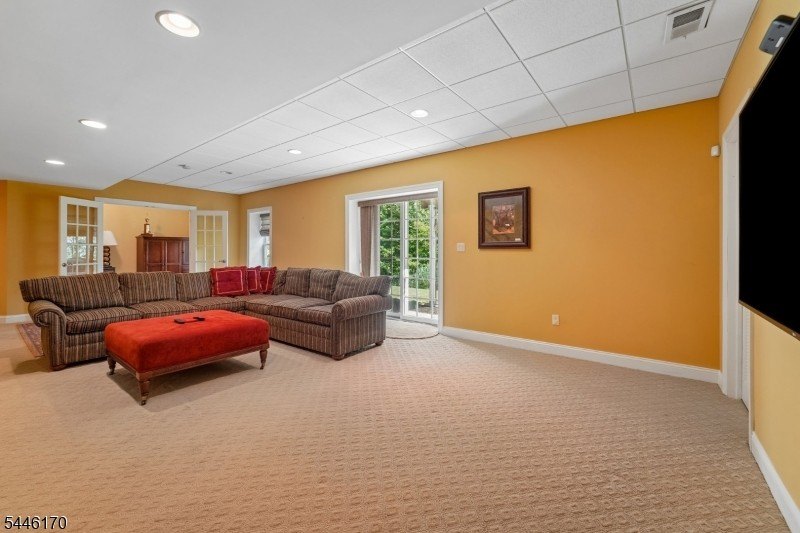Rare Delano end-unit in sought-after Bel Air at West Orange - photo 36