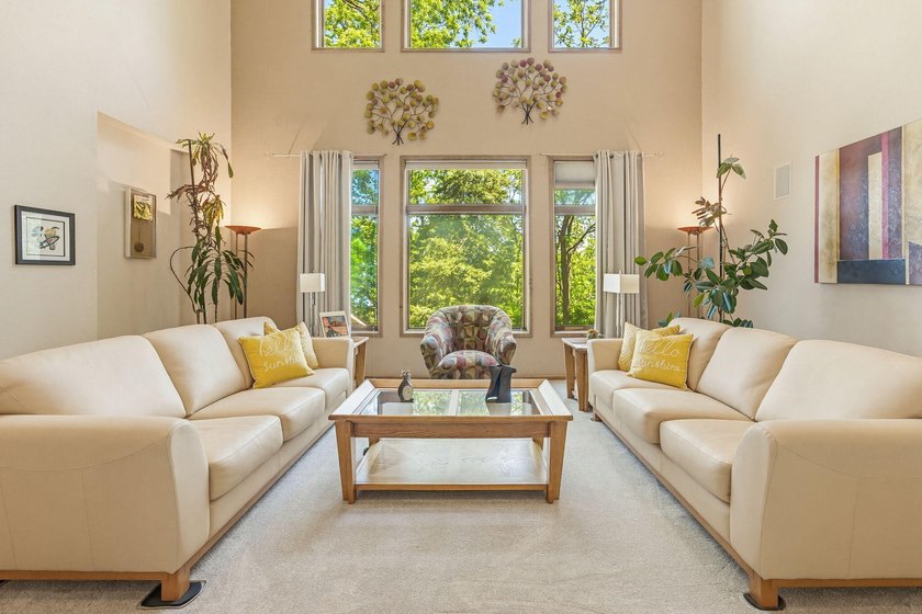 Discover refined living in this executive estate set on over 2 - photo 12