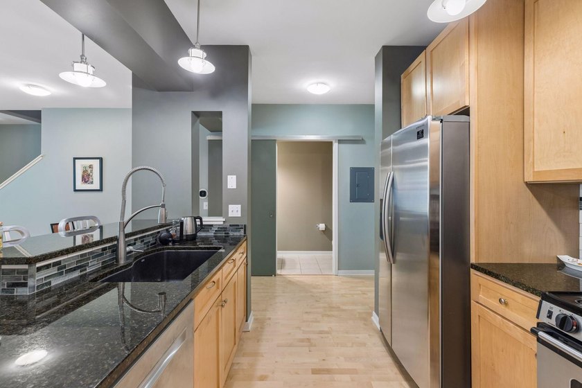 Experience the best of downtown Saint Paul living in this - photo 18