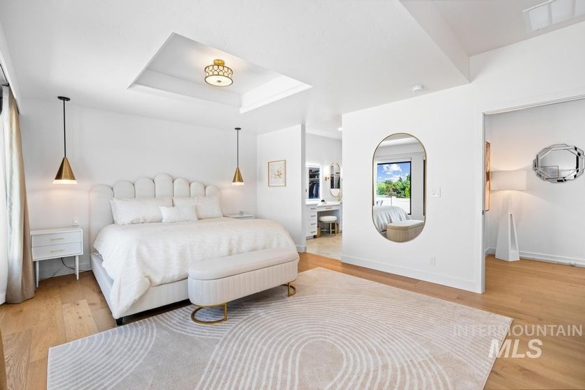 Luxury, comfort, and peace of mind come together in this - photo 23