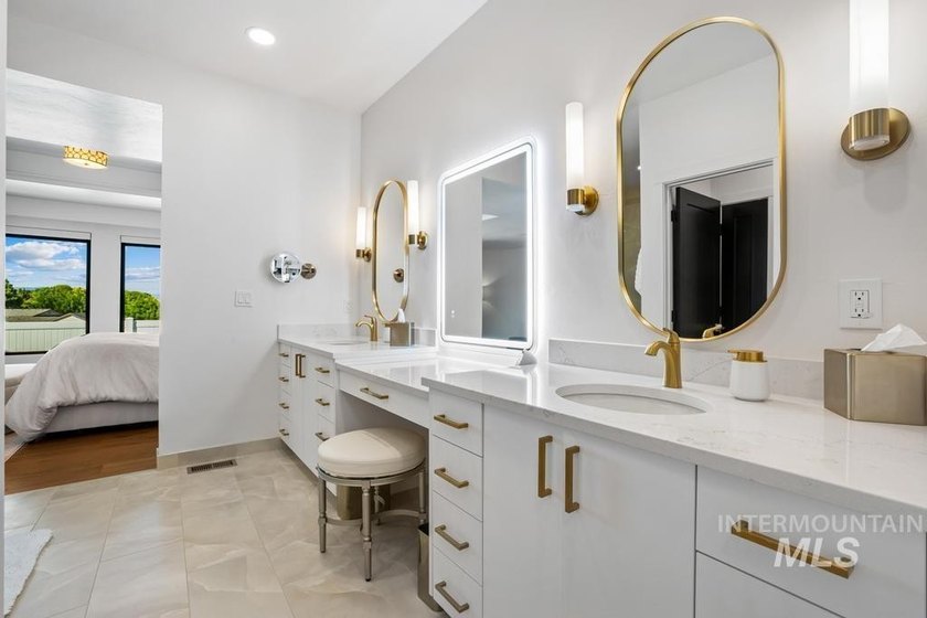 Luxury, comfort, and peace of mind come together in this - photo 27