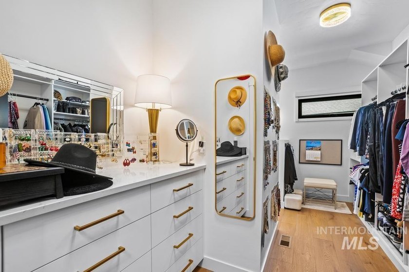Luxury, comfort, and peace of mind come together in this - photo 29